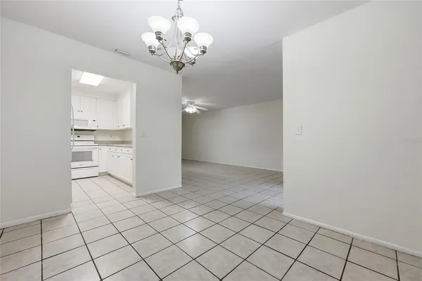 $169,900 | 501 Southwest 75th Street, Unit F11, Gainesville, FL 32607