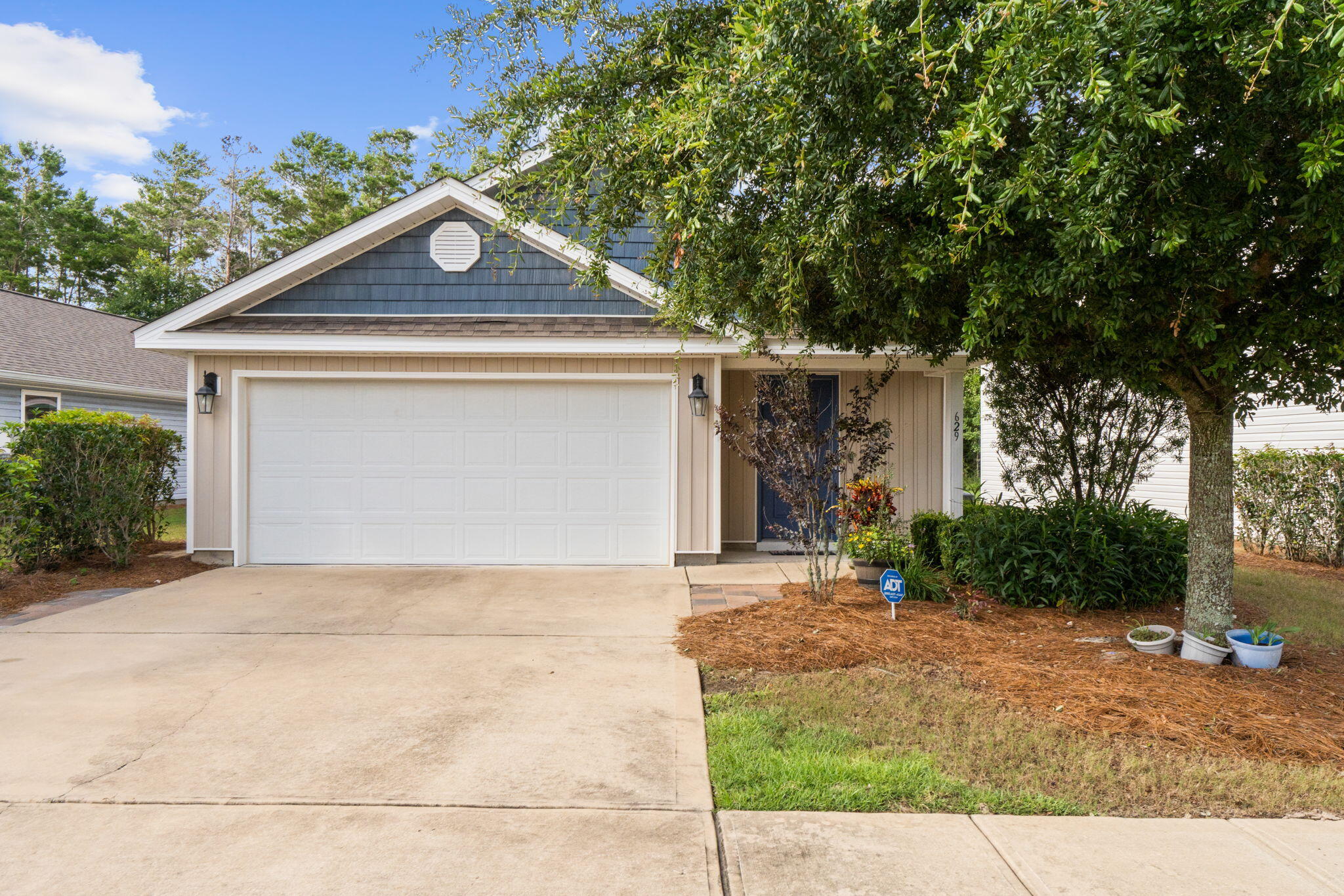 629 Earl Godwin Road Freeport, FL 32439 - Photo 1 of 46 3-web-or-mls-FDP03108