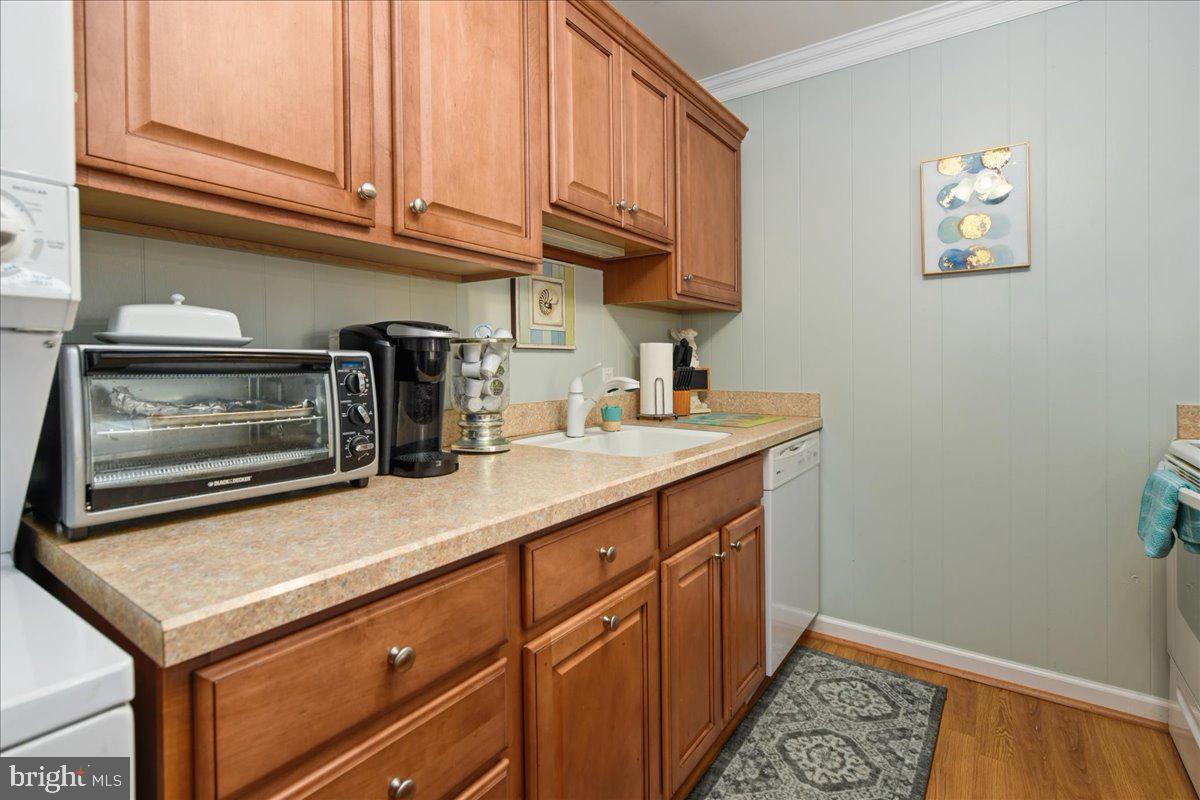 8908 Rusty Anchor Road, Unit 203 Ocean City, MD 21842 - Photo 10 of 31 Gallery Image 10
