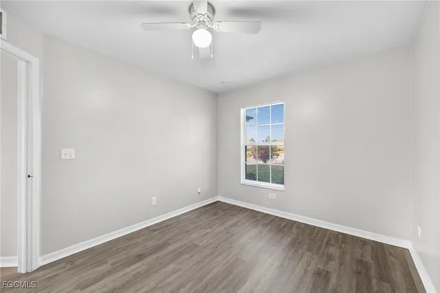 $1,895 | 2805 66th Street West, Lehigh Acres, FL 33971