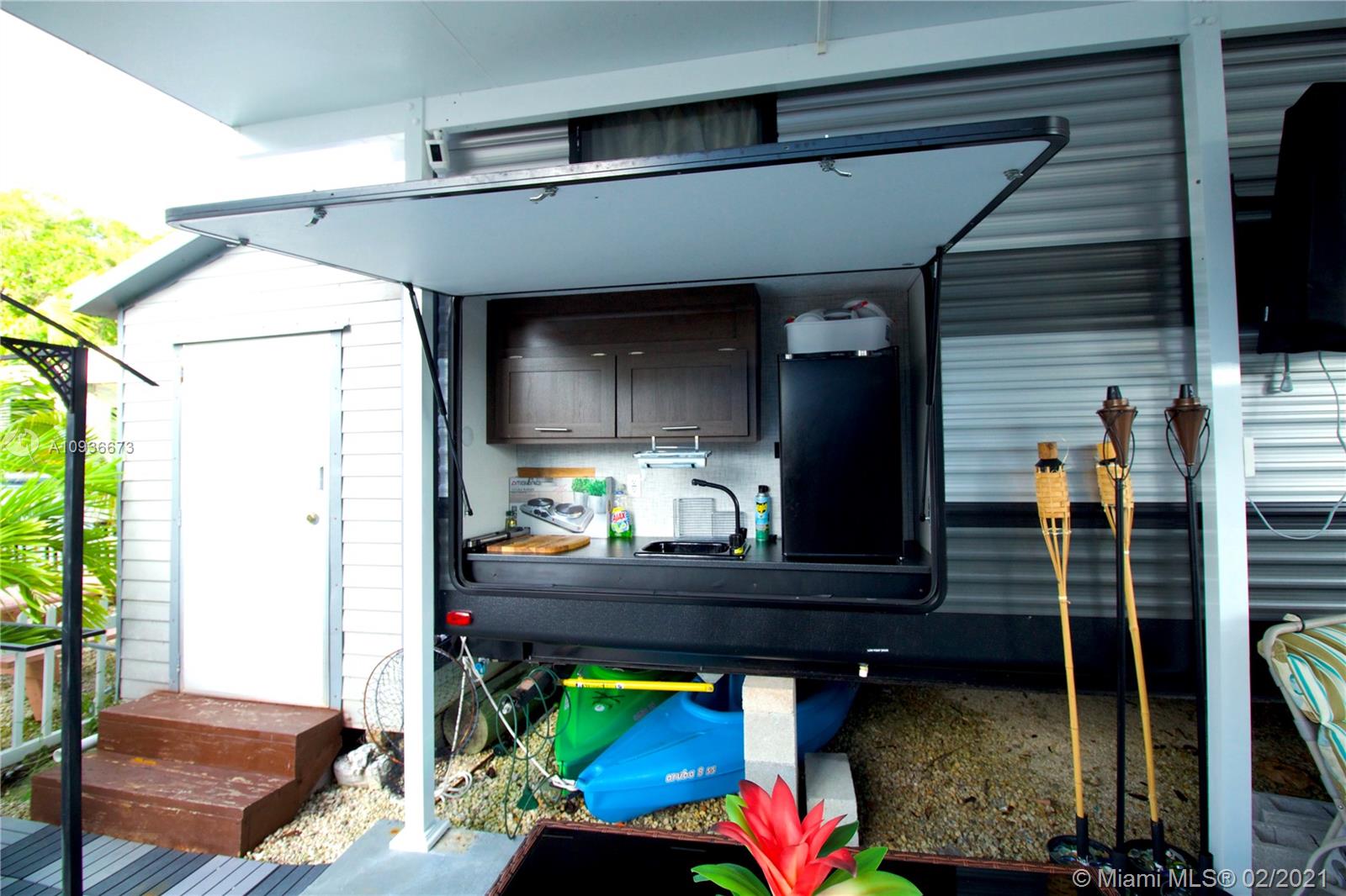 325 Calusa Key Largo, FL 33037 - Photo 17 of 26