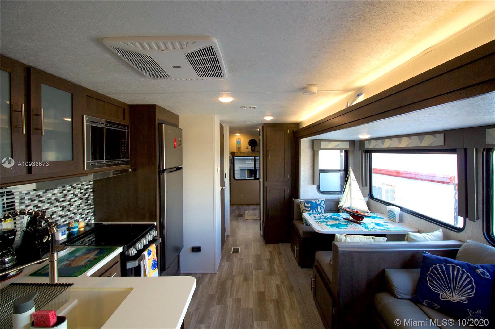 325 Calusa Key Largo, FL 33037 - Photo 7 of 26