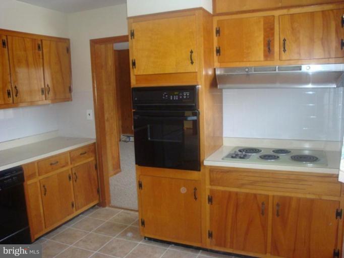 1809 Chapel Road Havre de Grace, MD 21078 - Photo 7 of 17 Kitchen