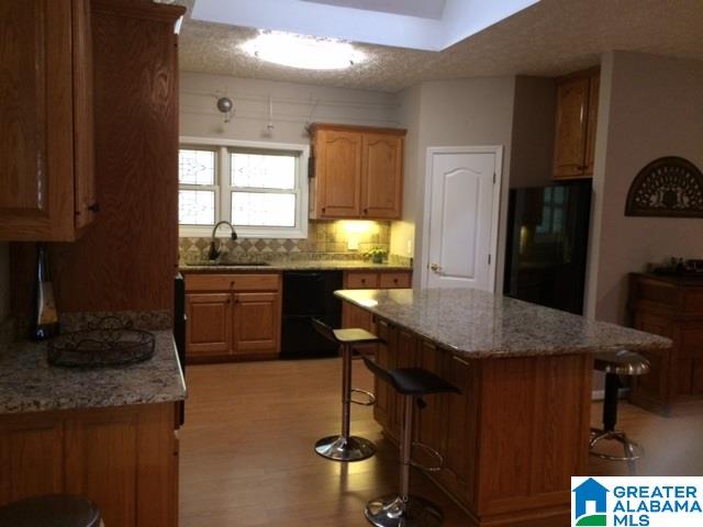 2635 Sawyer Mountain Road Oneonta, AL 35121 - Photo 3 of 36