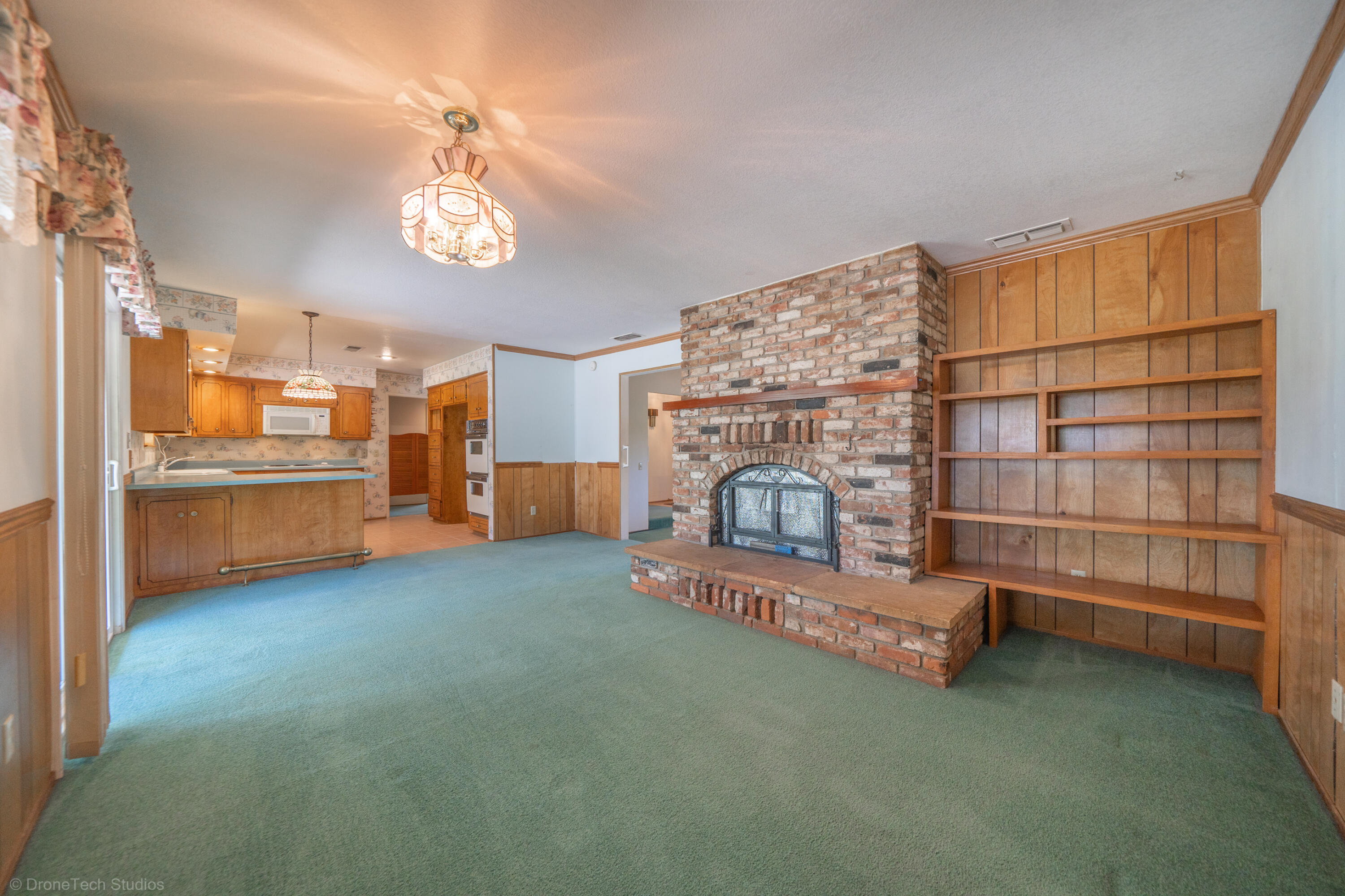 10372 Deschutes Road Palo Cedro, CA 96073 - Photo 15 of 67 10372 Deschutes Rd-19