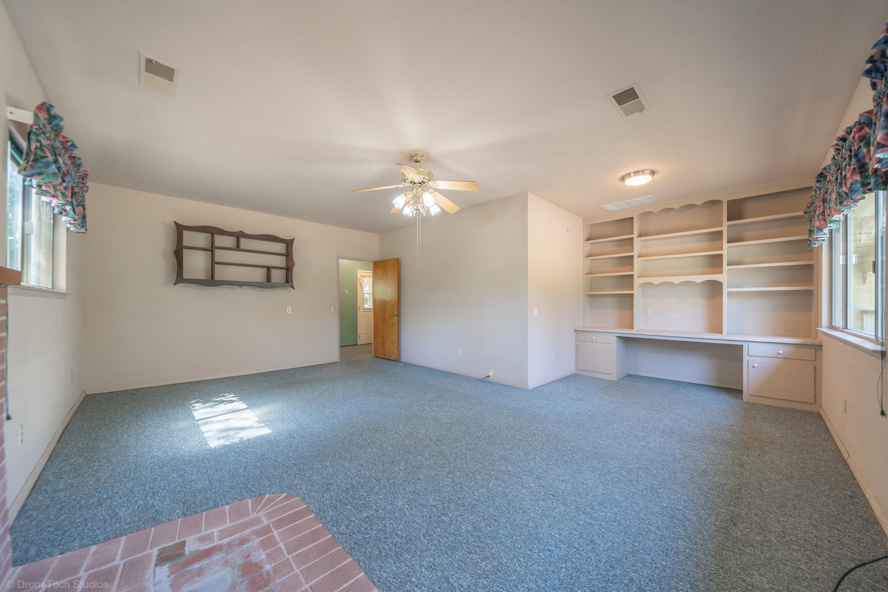 10372 Deschutes Road Palo Cedro, CA 96073 - Photo 22 of 67 10372 Deschutes Rd-26