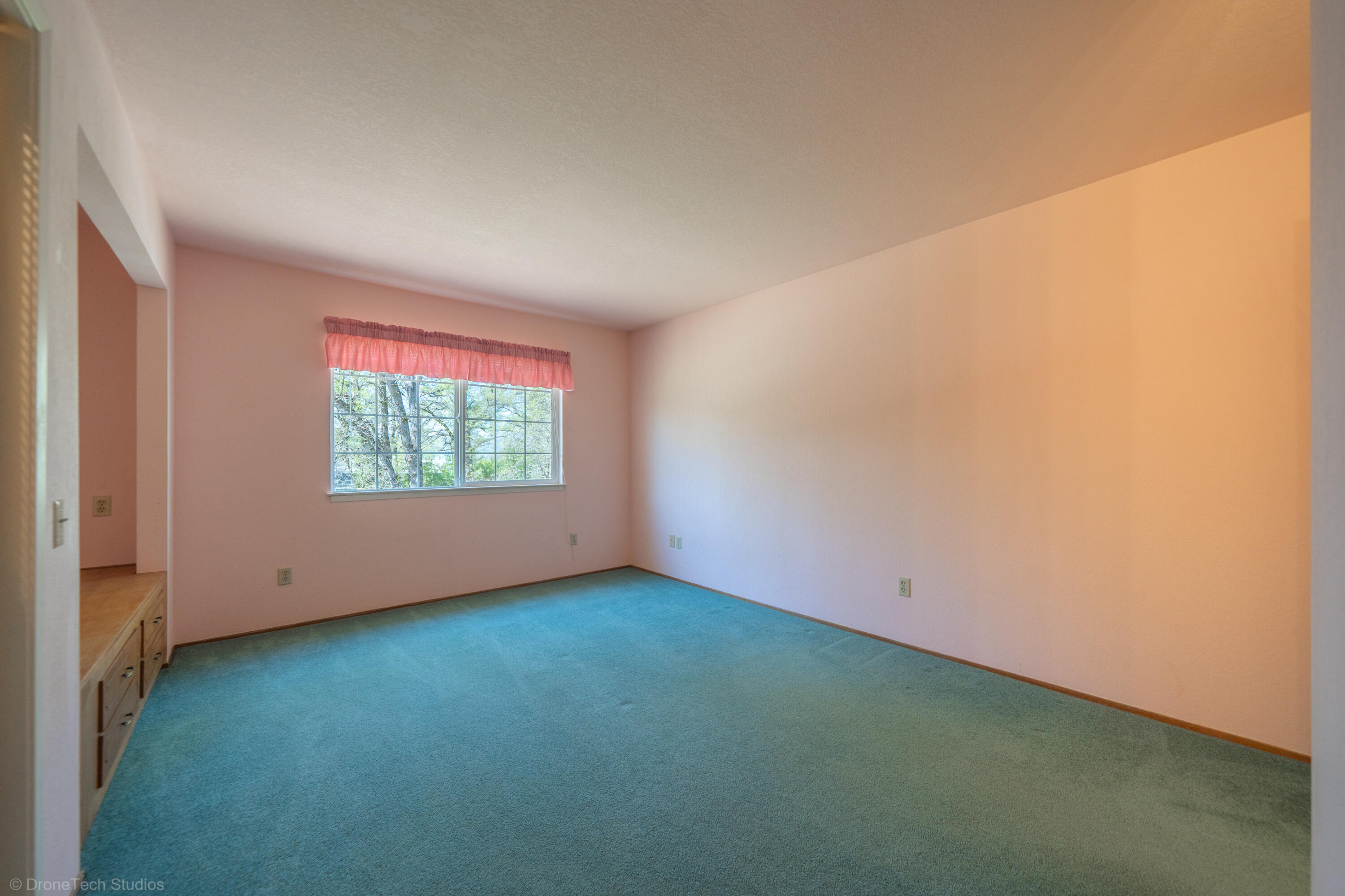 10372 Deschutes Road Palo Cedro, CA 96073 - Photo 35 of 67 10372 Deschutes Rd-41