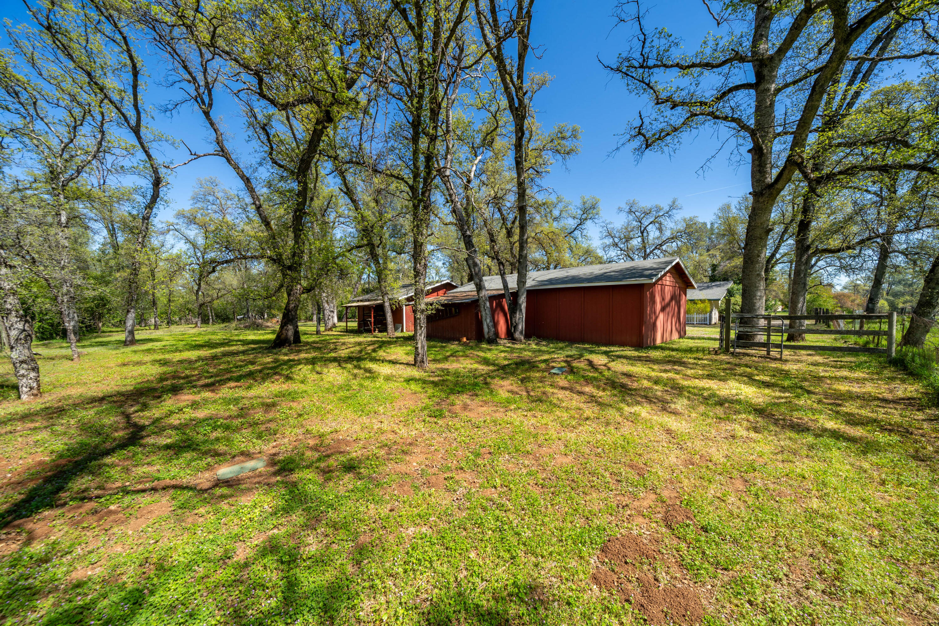 10372 Deschutes Road Palo Cedro, CA 96073 - Photo 53 of 67 10372 Deschutes Rd-68