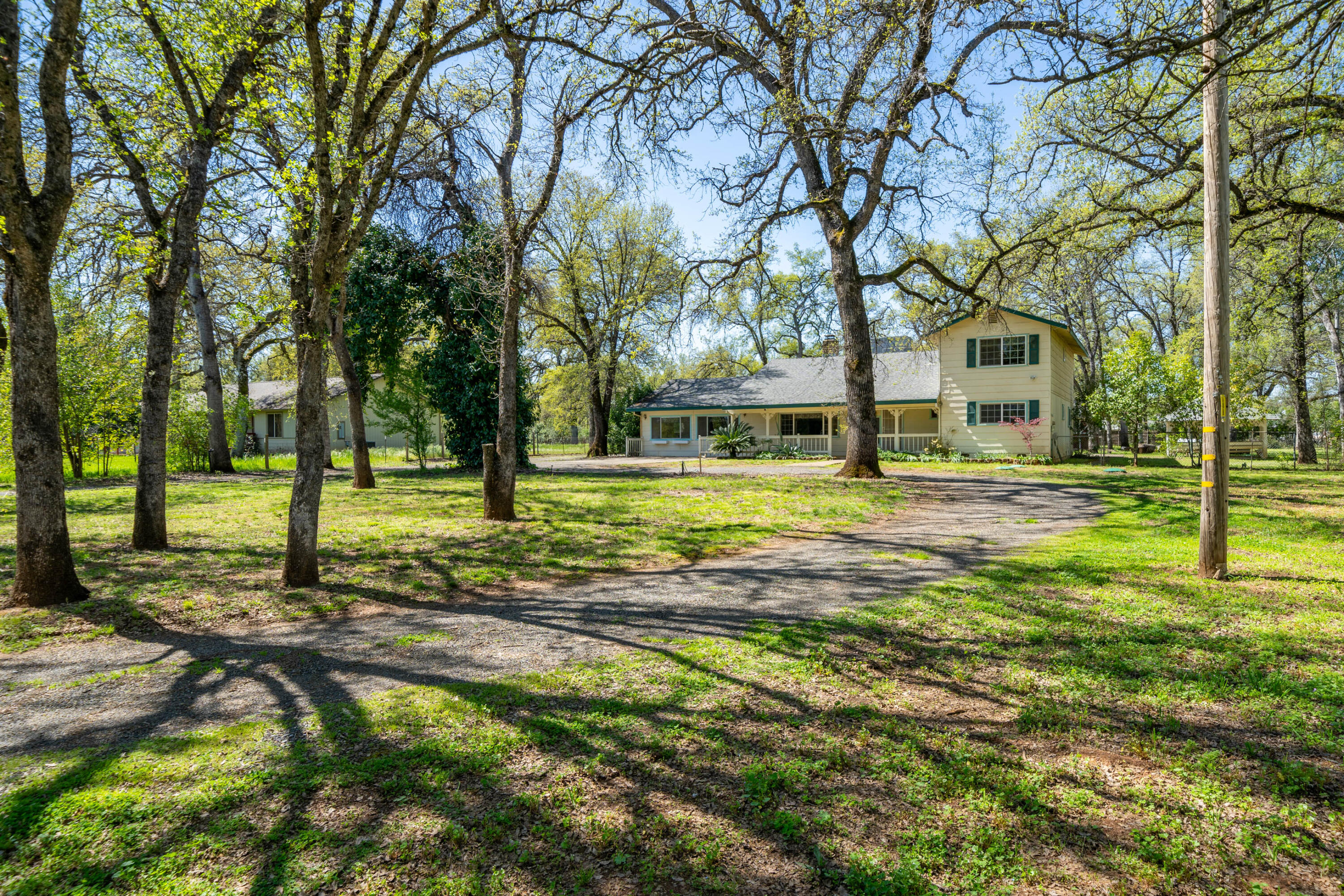 10372 Deschutes Road Palo Cedro, CA 96073 - Photo 7 of 67 10372 Deschutes Rd-5