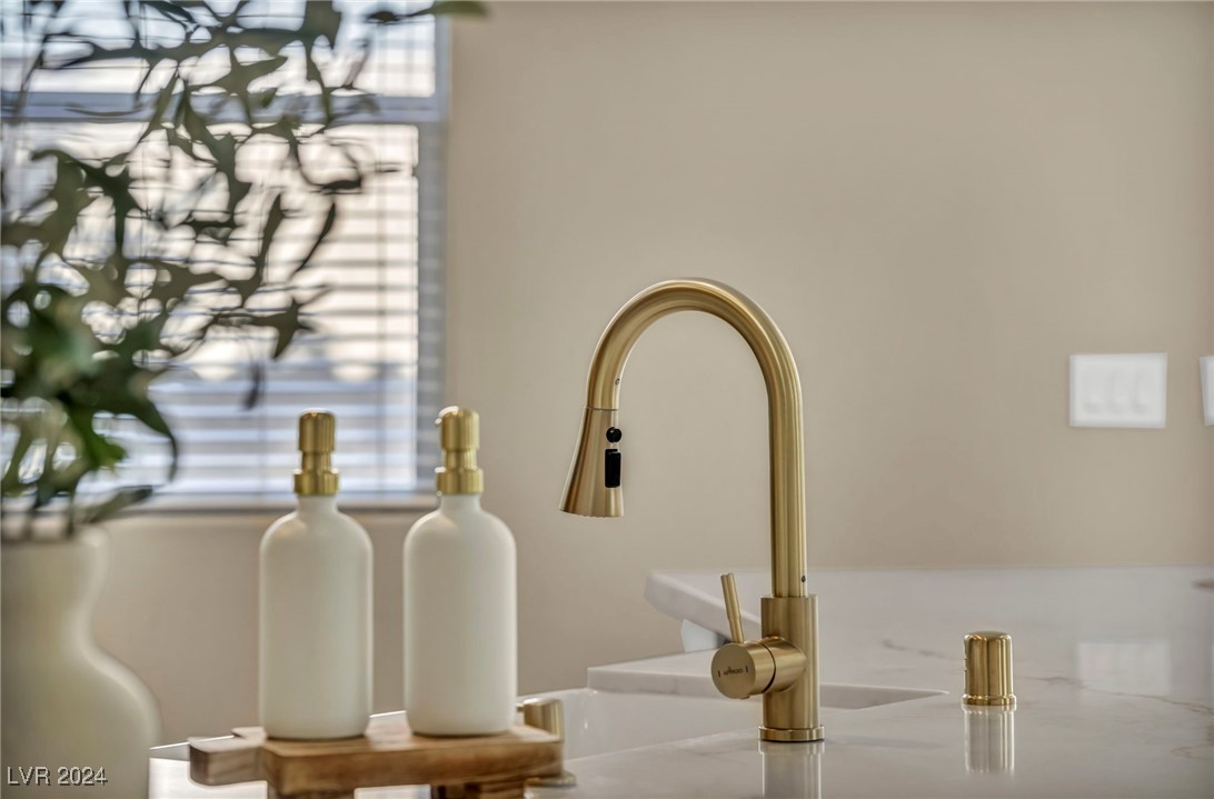 10138 Fire Ridge Court Las Vegas, NV 89148 - Photo 11 of 30