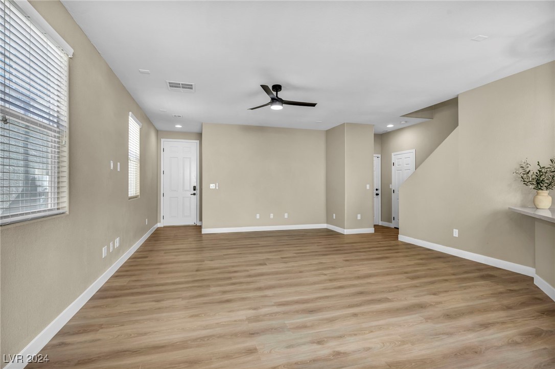 10138 Fire Ridge Court Las Vegas, NV 89148 - Photo 7 of 30