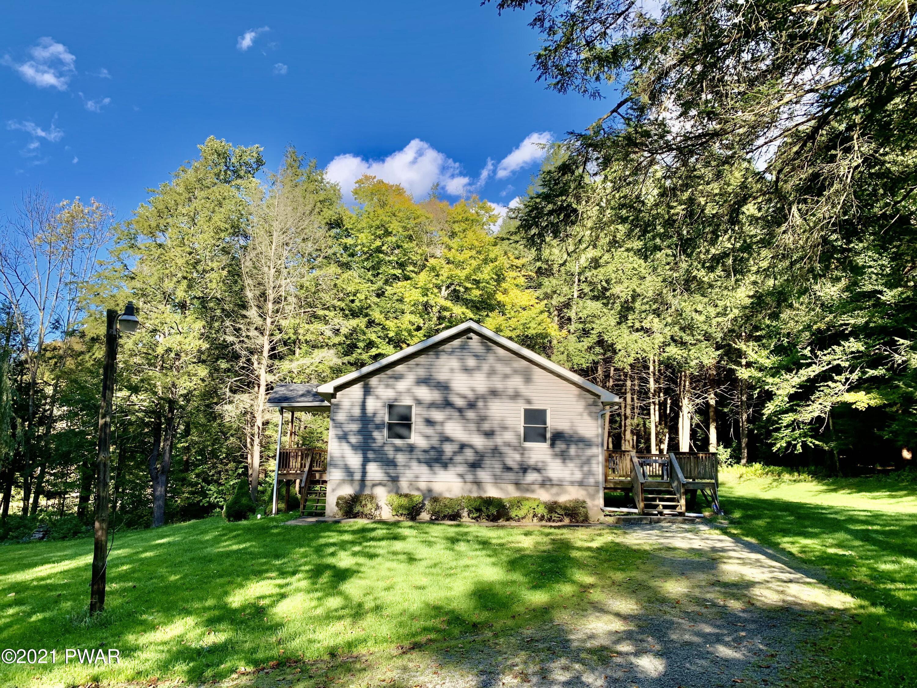 274 Murphy Hill Road Pleasant Mount, PA 18453 - Photo 4 of 32