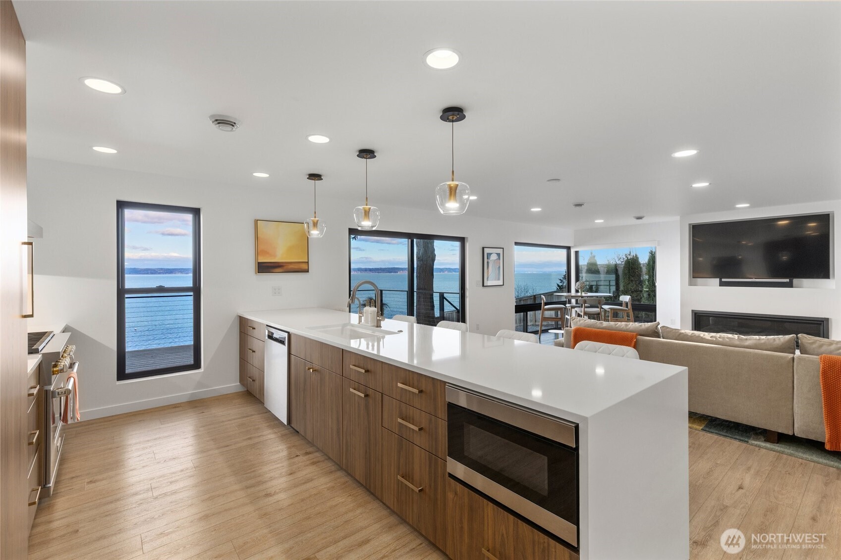 1067 South Cavalero Road Camano Island, WA 98282 - Photo 11 of 40