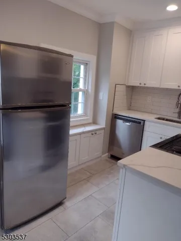 $2,350 | 107 Besler Avenue, Unit 2, Cranford, NJ 07016