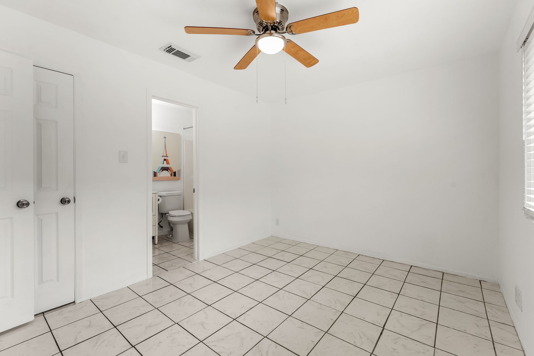 2501 Teri Road, Unit B Austin, TX 78744 - Photo 15 of 21