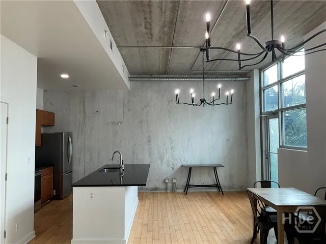 $2,200 | 545 Berrien Street, Unit I, Savannah, GA 31401