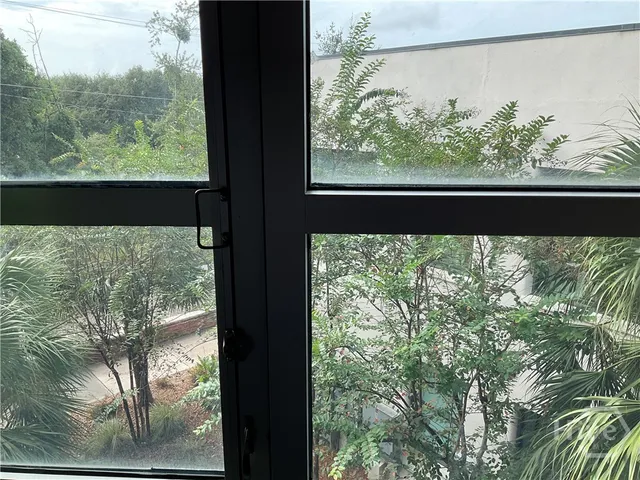 $2,200 | 545 Berrien Street, Unit I, Savannah, GA 31401