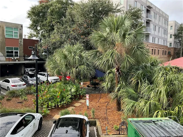 $2,200 | 545 Berrien Street, Unit I, Savannah, GA 31401