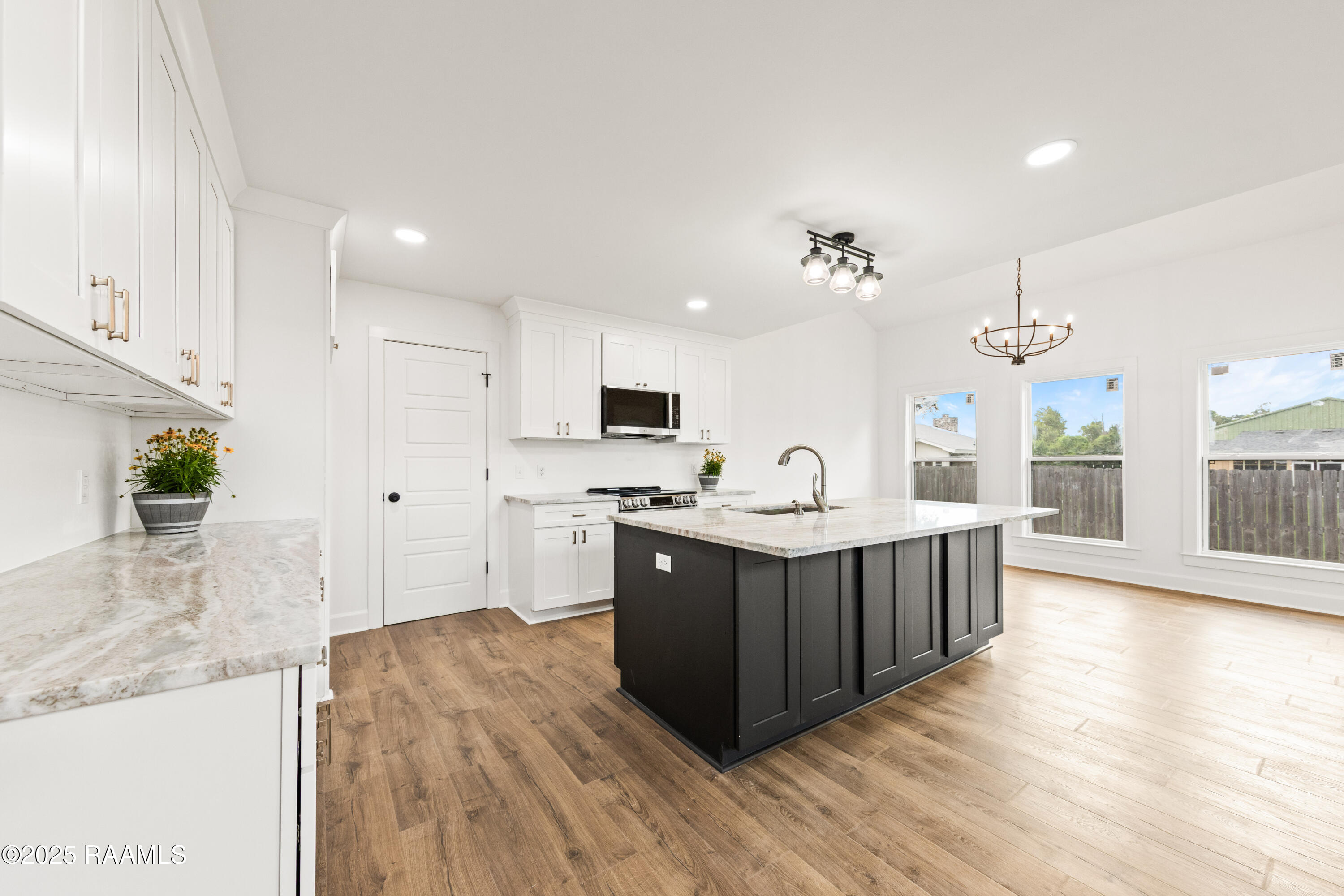 1100 F Vieux Jacquet Road Broussard, LA 70518 - Photo 6 of 51 Kitchen