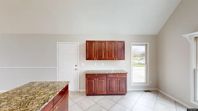 $585,000 | 824 Vance Drive, Lander, WY 82520