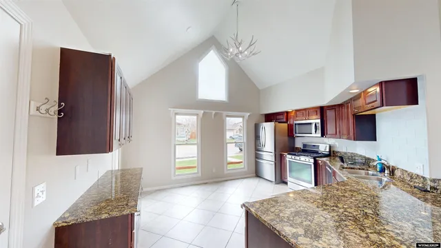 $585,000 | 824 Vance Drive, Lander, WY 82520