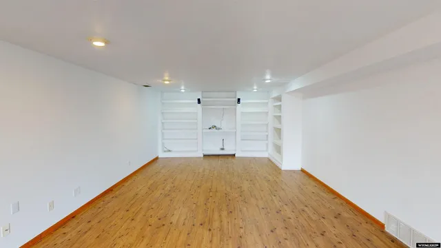 $585,000 | 824 Vance Drive, Lander, WY 82520