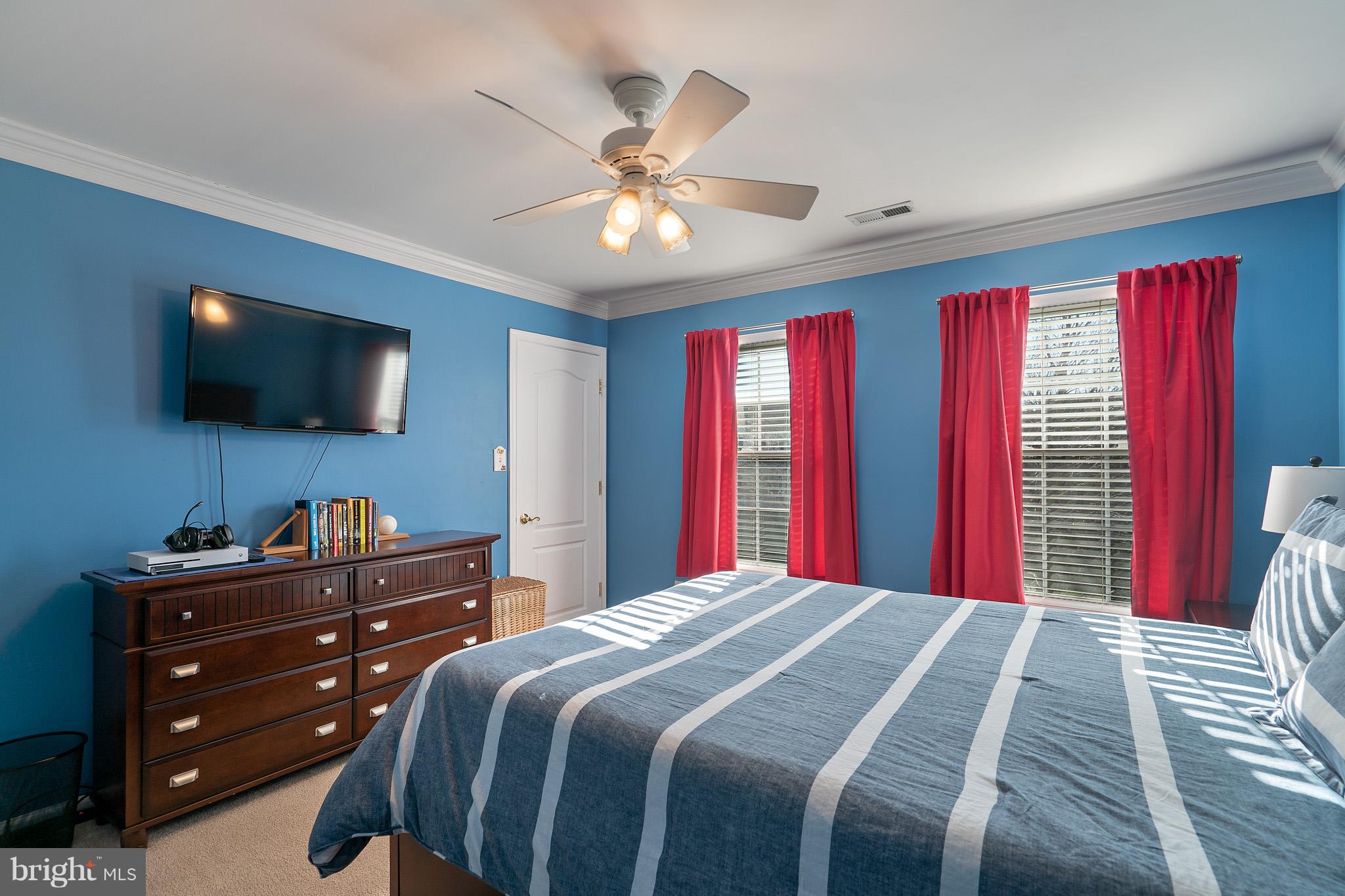 14309 Autumn Gold Road Boyds, MD 20841 - Photo 23 of 32 Bedroom #3 with Walk-In Closet
