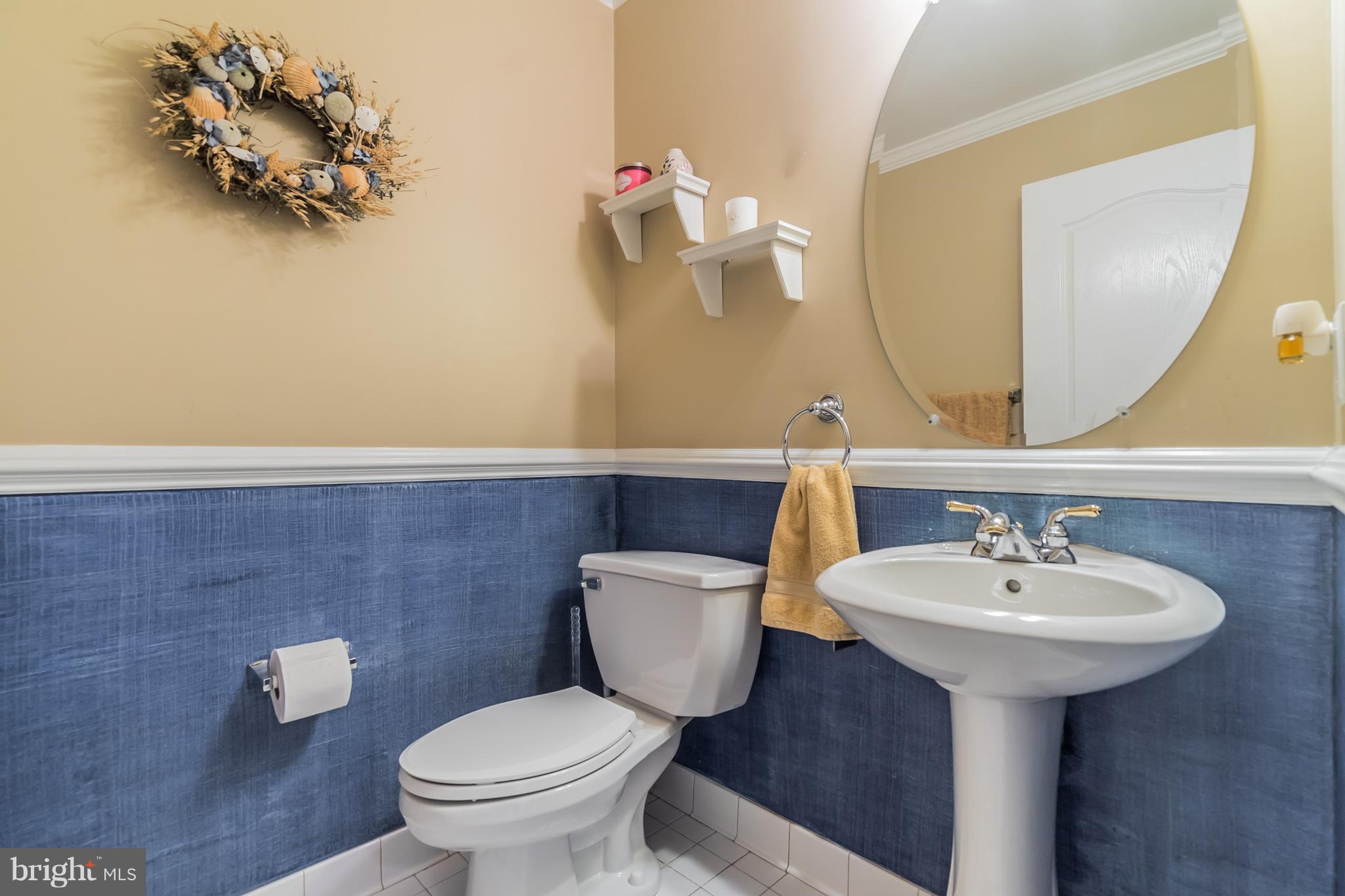 14309 Autumn Gold Road Boyds, MD 20841 - Photo 7 of 32 Main Level Powder Room