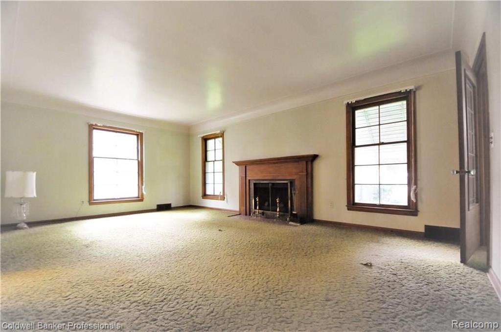360 Ridgemont Road Grosse Pointe Farms, MI 48236 - Photo 12 of 43