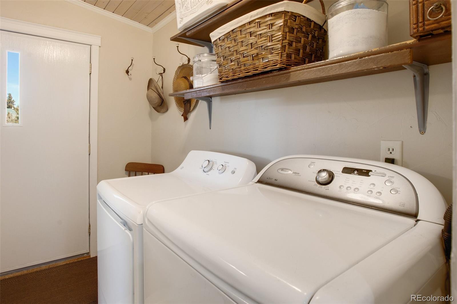 270 Southgate Road Florissant, CO 80816 - Photo 28 of 50 Gallery Image 28