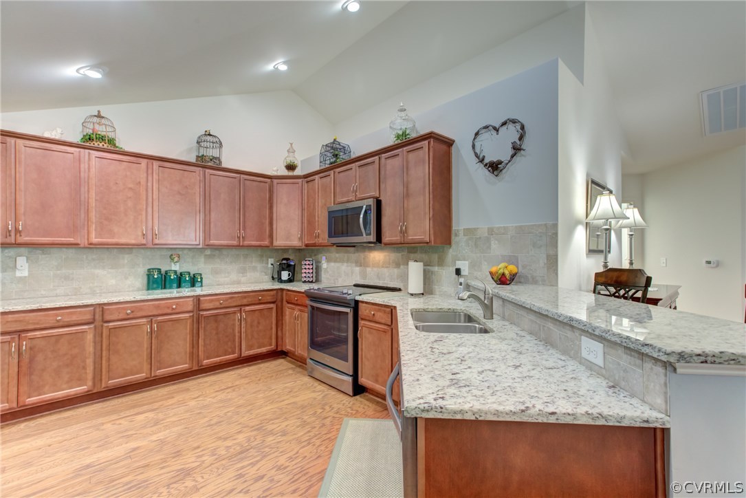 12122 Blossom Point Road, Unit 12122 Chester, VA 23831 - Photo 12 of 30 Gallery Image 12