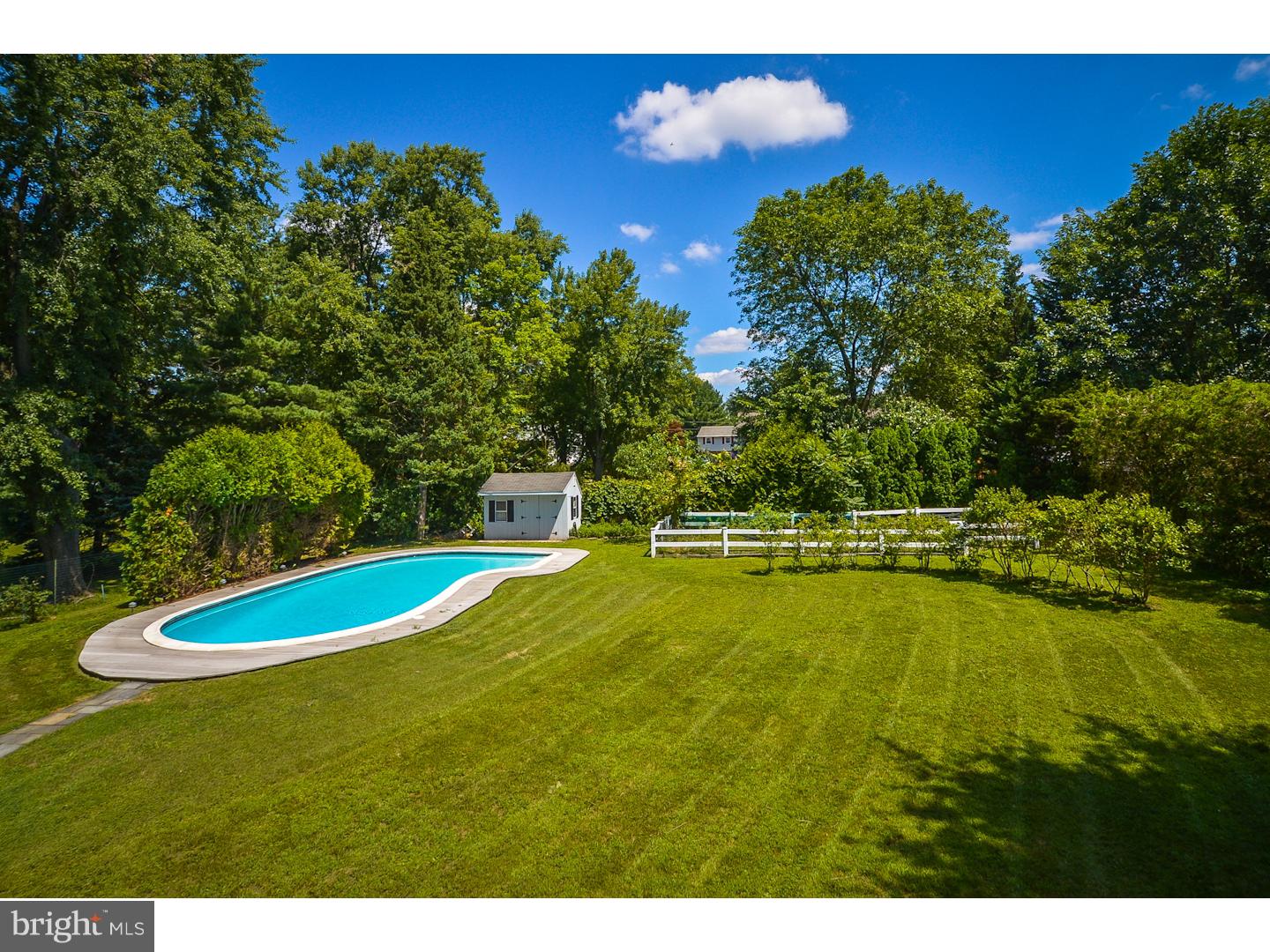 223 Hancock Road North Wales, PA 19454 - Photo 20 of 22 Pool