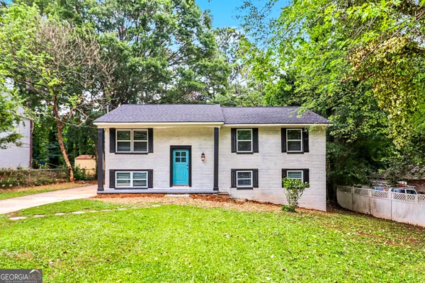 $299,900 | 8154 Tudor Drive, Jonesboro, GA 30238