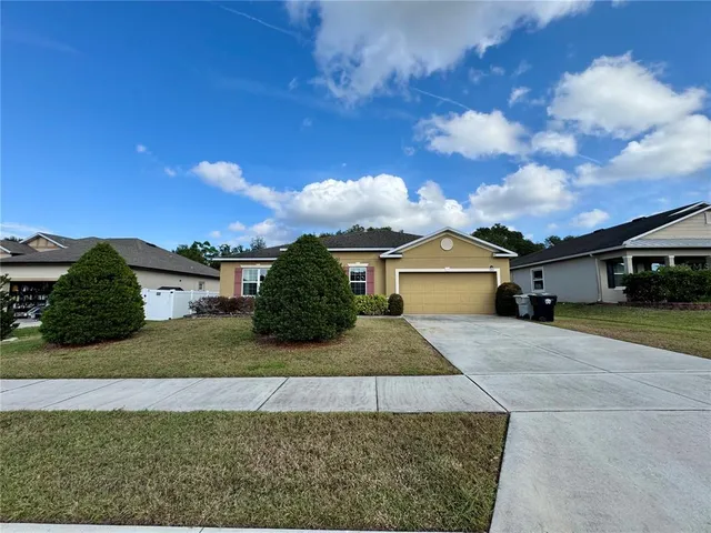 $2,300 | 3705 Apopka Ridge Circle, Apopka, FL 32703
