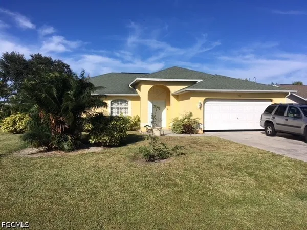 $1,900 | 911 Southeast 31st Street, Cape Coral, FL 33904