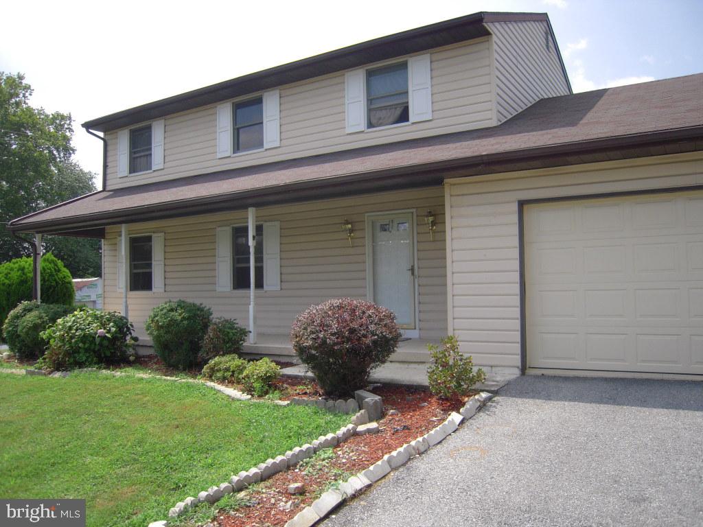 1315 Colebrook Road Lebanon, PA 17042 - Photo 6 of 10 Gallery Image 6
