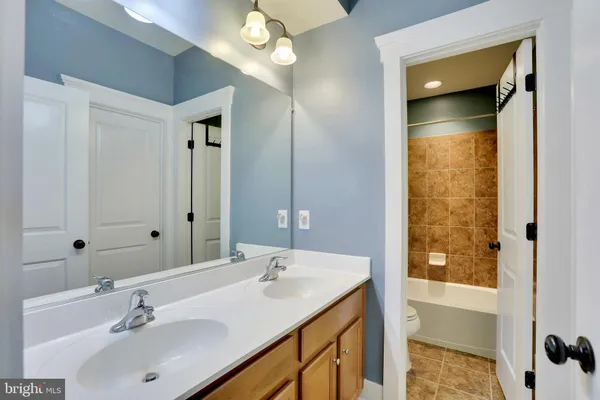 $5,195 | 24866 Quimby Oaks Place, Aldie, VA 20105