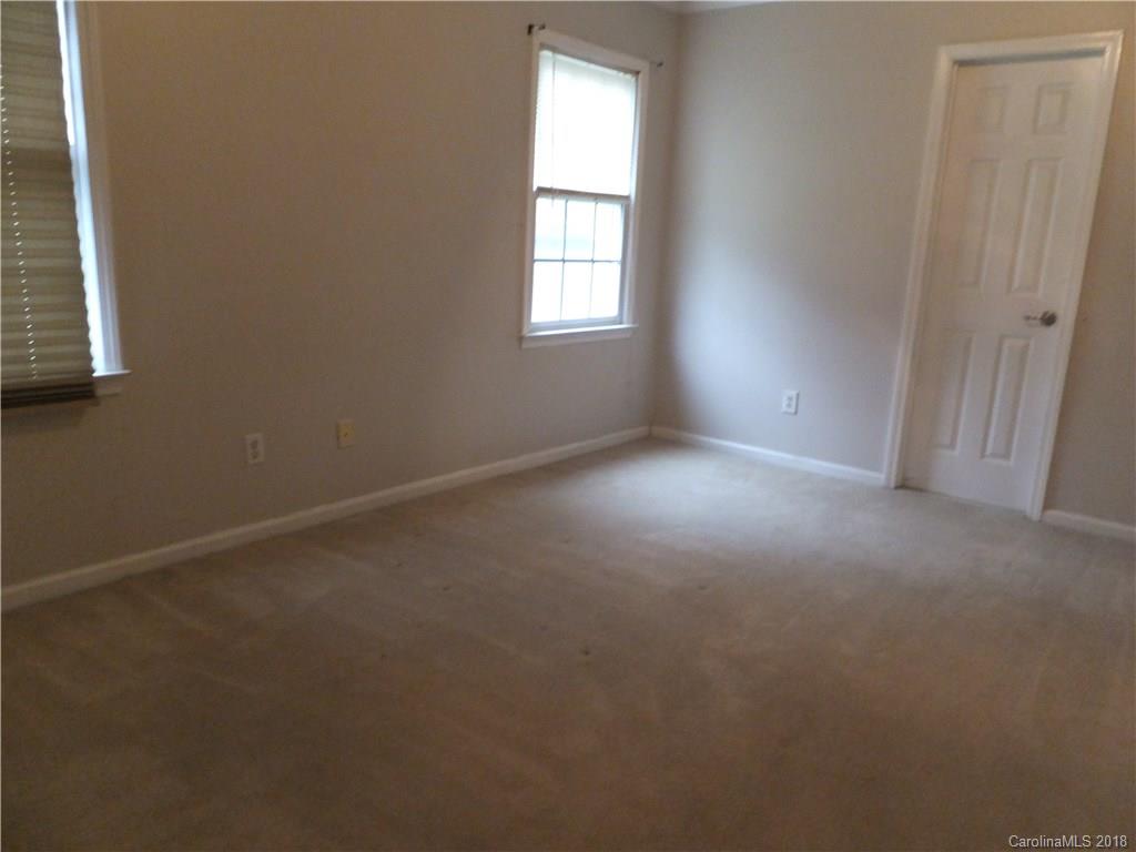 1825 Running Brook Road Charlotte, NC 28214 - Photo 11 of 13 Gallery Image 11