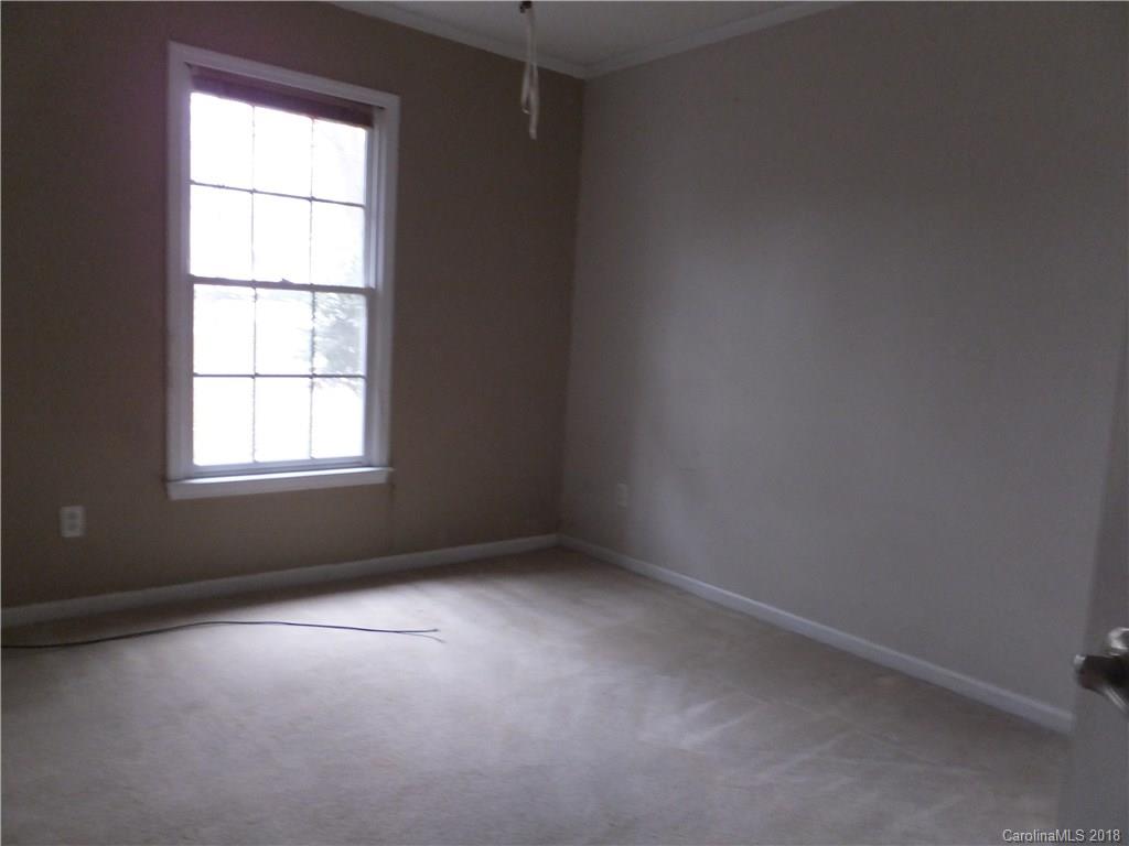 1825 Running Brook Road Charlotte, NC 28214 - Photo 9 of 13 Gallery Image 9