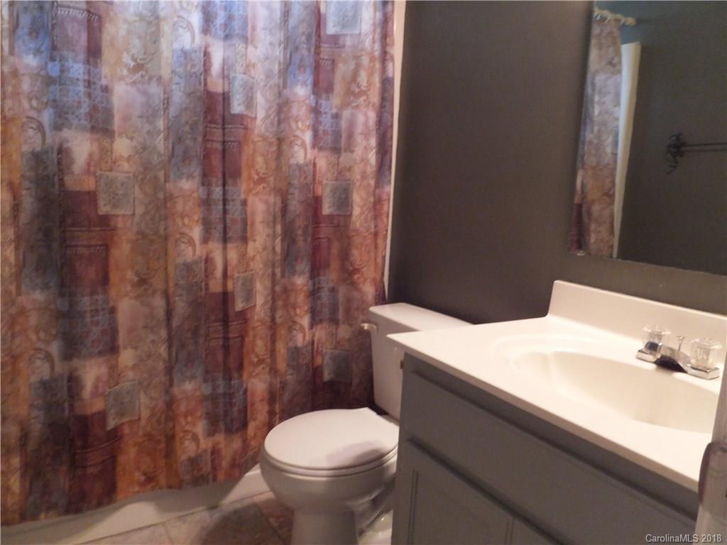 1825 Running Brook Road Charlotte, NC 28214 - Photo 10 of 13 Gallery Image 10