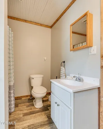 $199,500 | 121 Coleman Road, Hampton, TN 37658