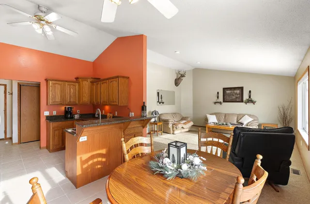 $414,900 | 1055 Johnson Place Southeast, Owatonna, MN 55060