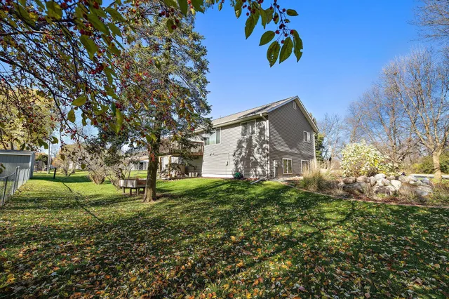 $414,900 | 1055 Johnson Place Southeast, Owatonna, MN 55060