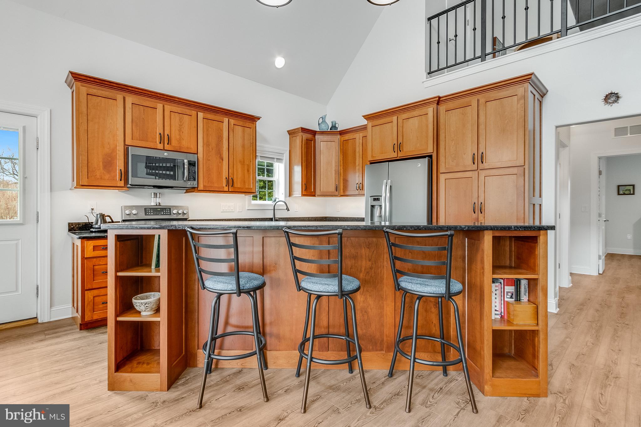 34170 Clay Road Lewes, DE 19958 - Photo 12 of 66 Angled island/breakfast bar with more built ins