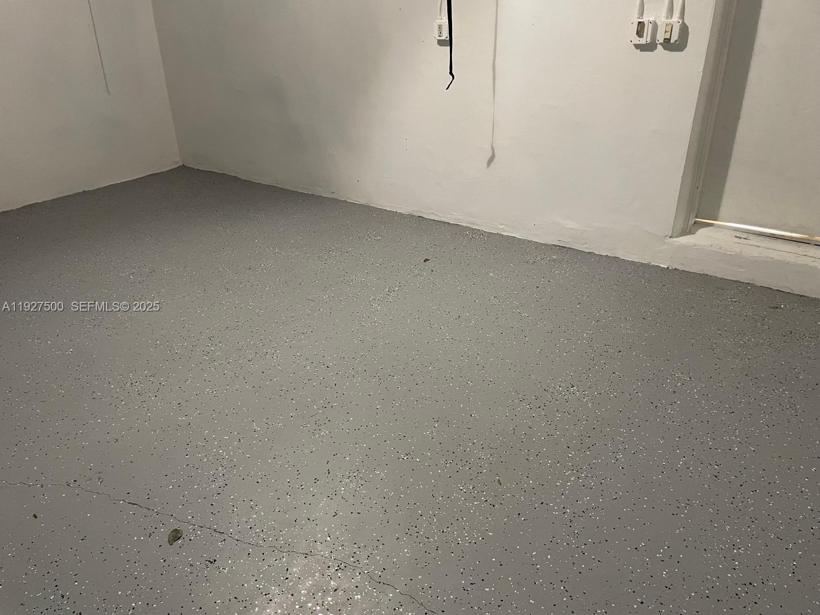 15964 Southwest 139th Street Miami, FL 33196 - Photo 13 of 22 a view of room