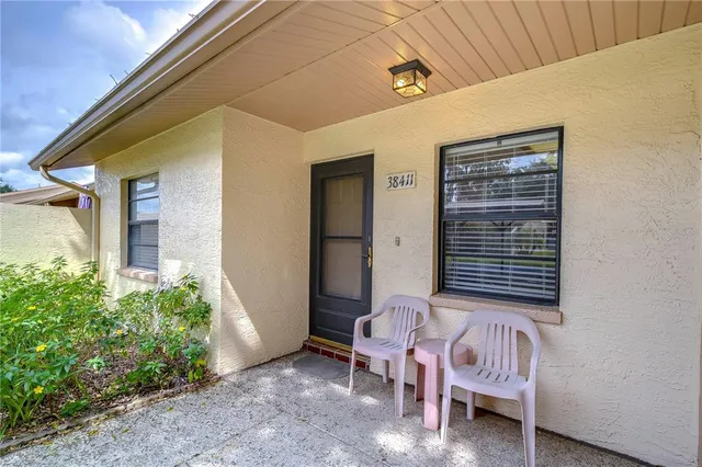 $159,900 | 38411 Cottonwood Place, Zephyrhills, FL 33542