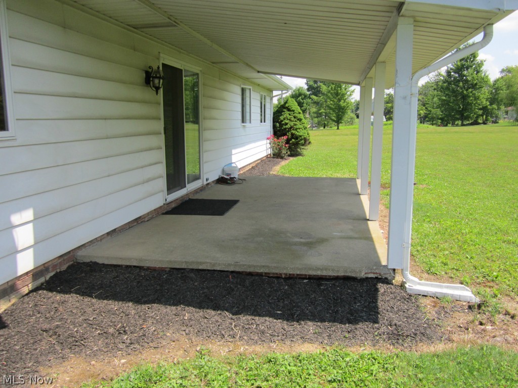 13701 Radcliffe Road Chardon, OH 44024 - Photo 6 of 25