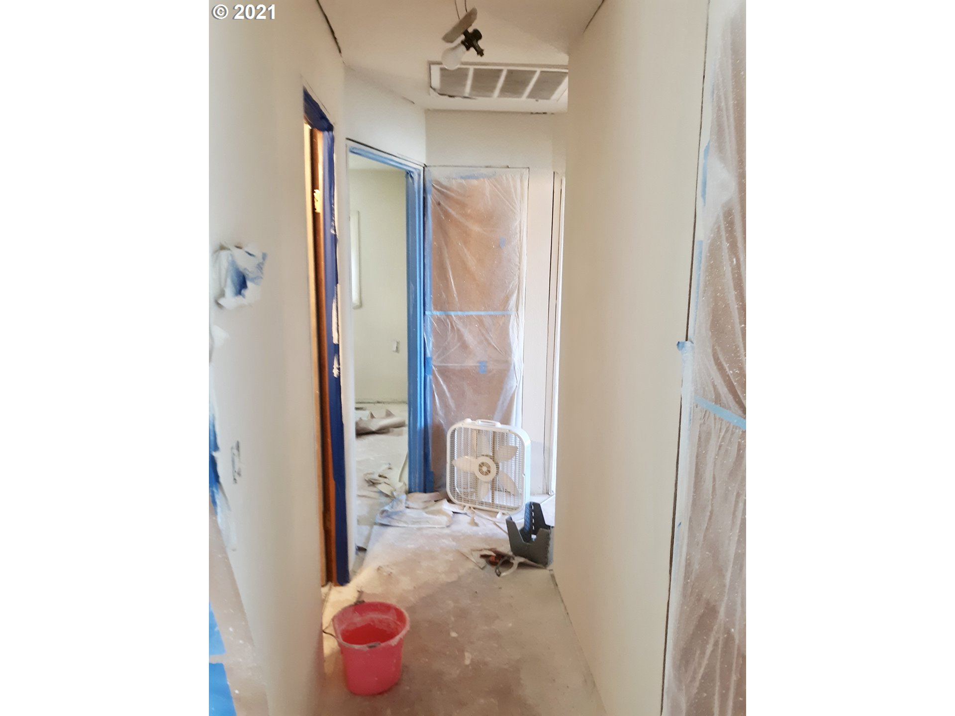 30312 Hummingbird Hill Road Gold Beach, OR 97444 - Photo 21 of 27