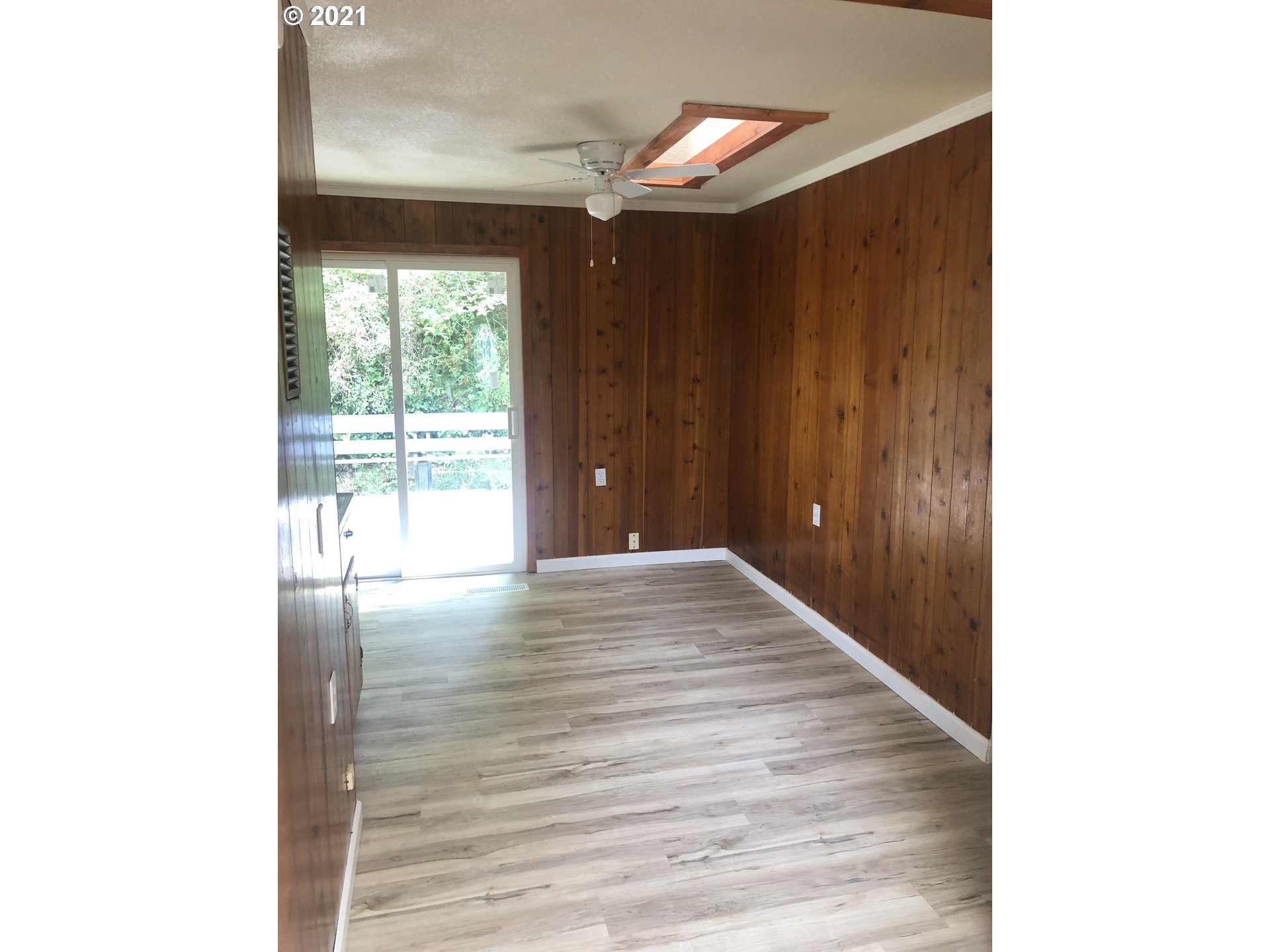 30312 Hummingbird Hill Road Gold Beach, OR 97444 - Photo 25 of 27