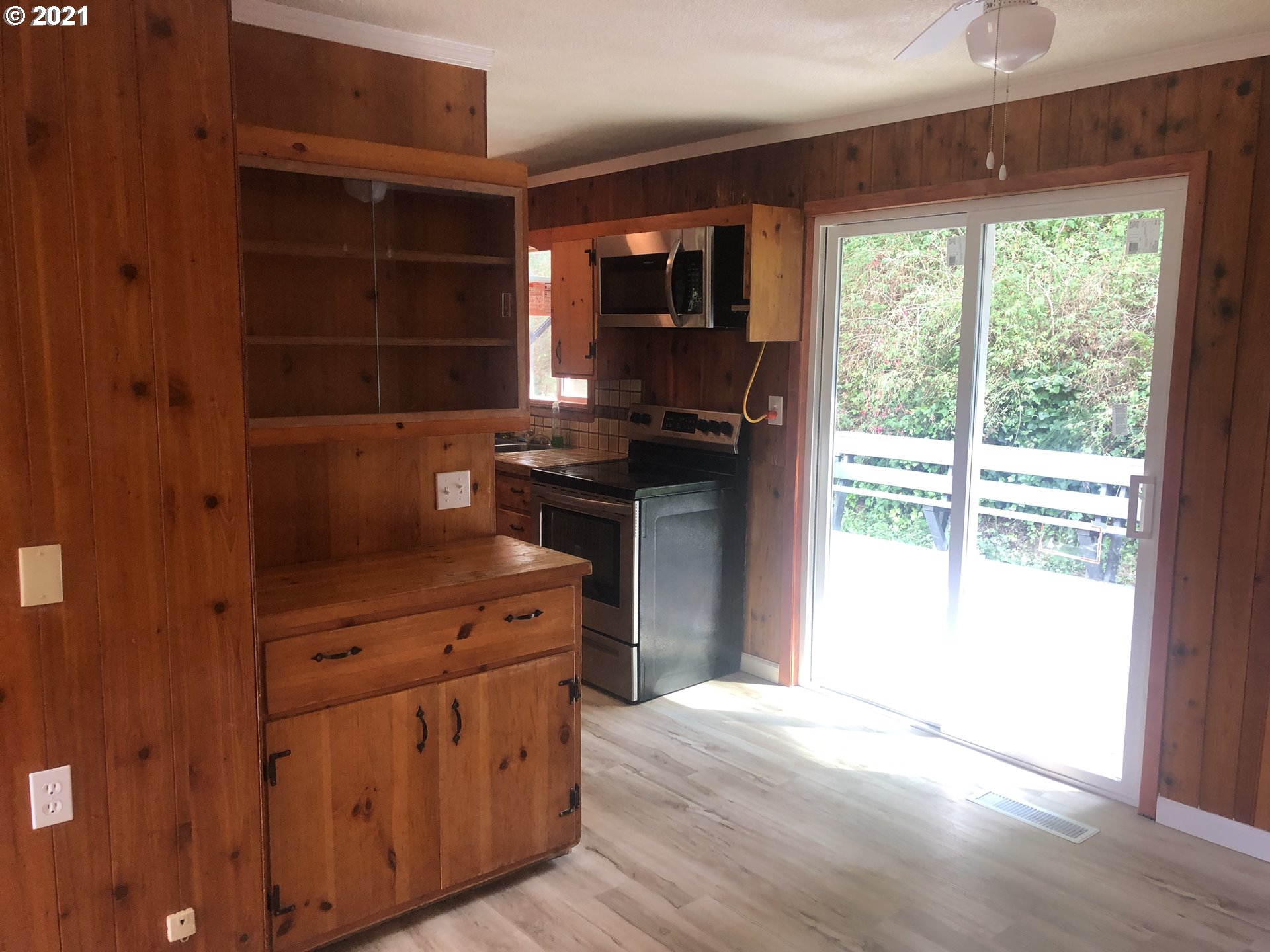 30312 Hummingbird Hill Road Gold Beach, OR 97444 - Photo 27 of 27